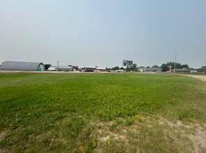 E 11th St, Bottineau, ND for sale Primary Photo- Image 1 of 8