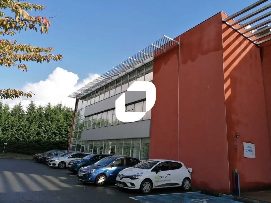 Office in Canéjan to rent Building Photo- Image 1 of 21