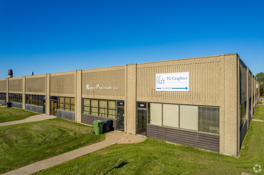 151-191 Rue Mérizzi, Saint-Laurent, QC to rent - Building Photo - Image 3 of 5