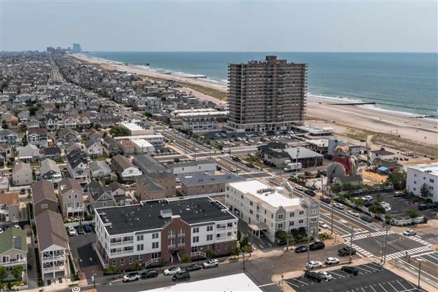 9219 Atlantic Ave, Margate City, NJ for rent - Aerial - Image 2 of 19