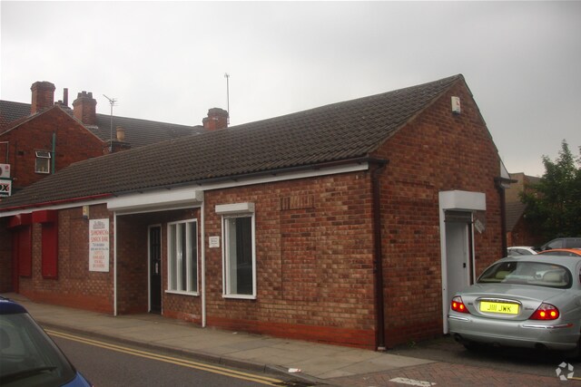 74-74A Mary St, Scunthorpe for sale Primary Photo- Image 1 of 1