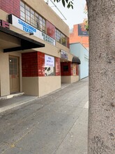 9542 W Pico Blvd, Los Angeles, CA for rent Building Photo- Image 1 of 7