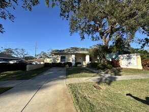 5321 1st Ave S, Saint Petersburg, FL for rent Building Photo- Image 1 of 8