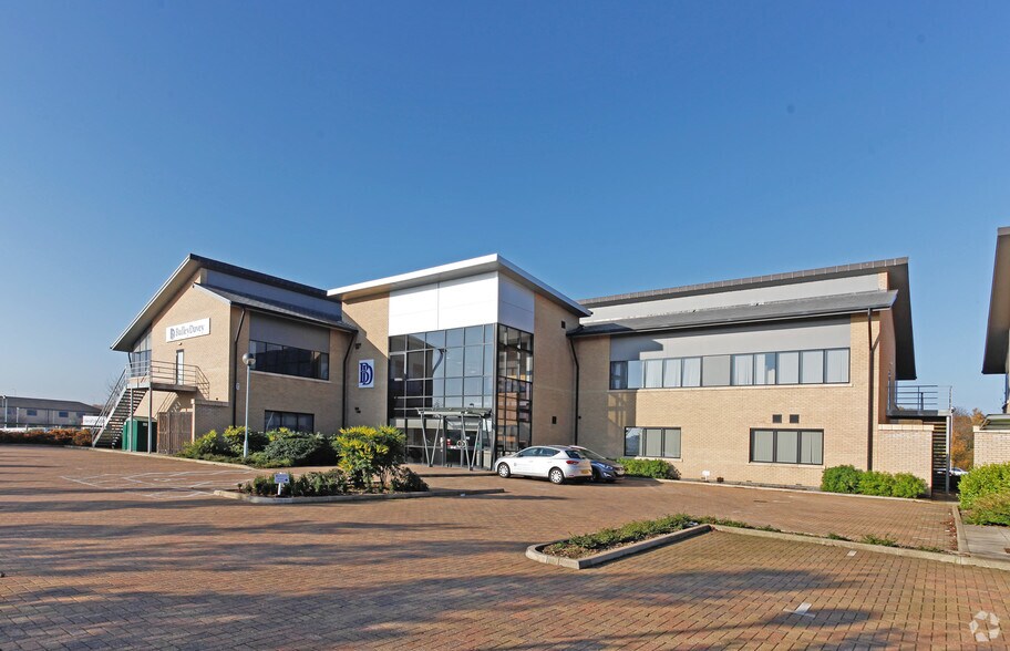 4 Cyrus Way, Peterborough for sale - Building Photo - Image 1 of 1