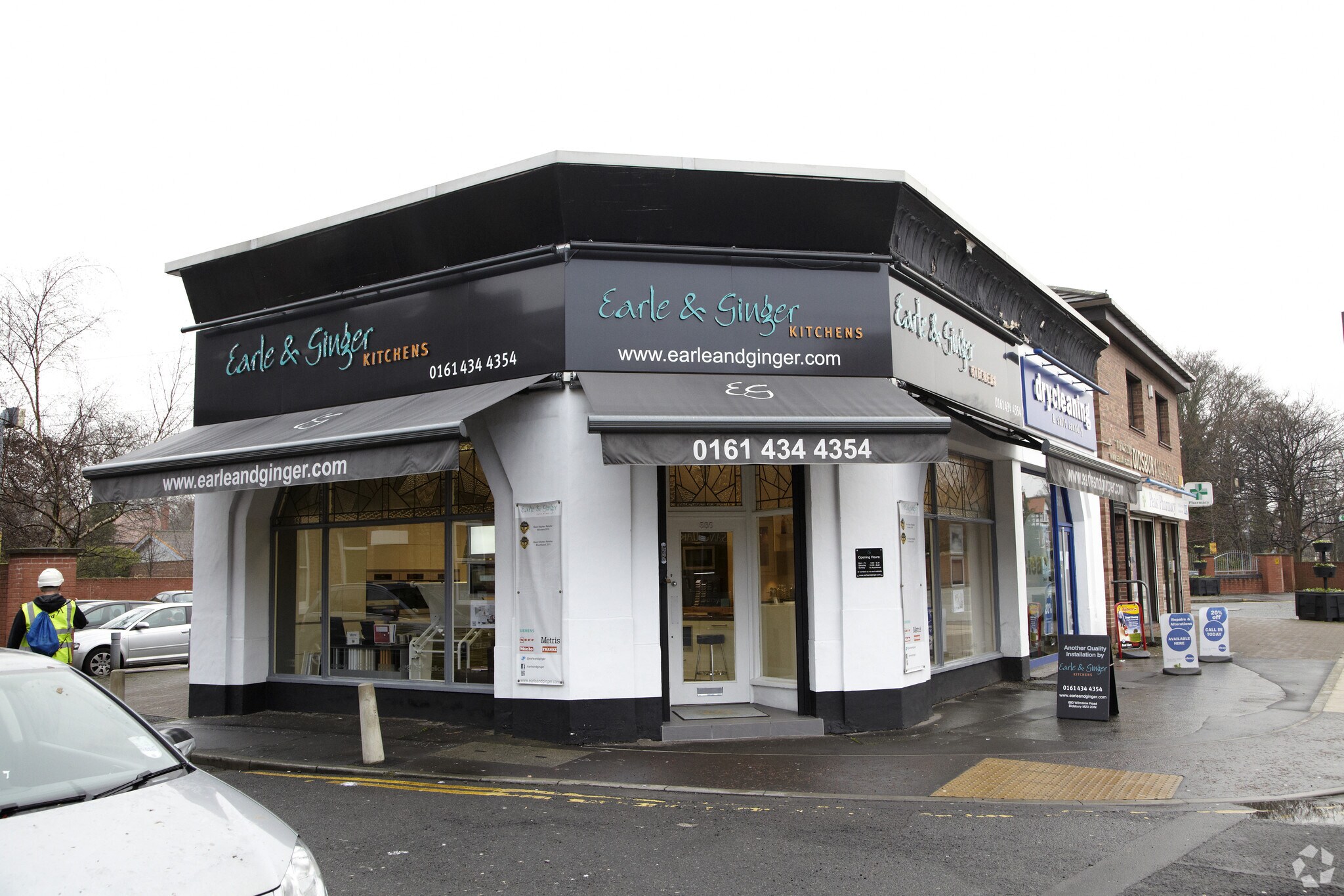 680 Wilmslow Rd, Manchester for sale Primary Photo- Image 1 of 1