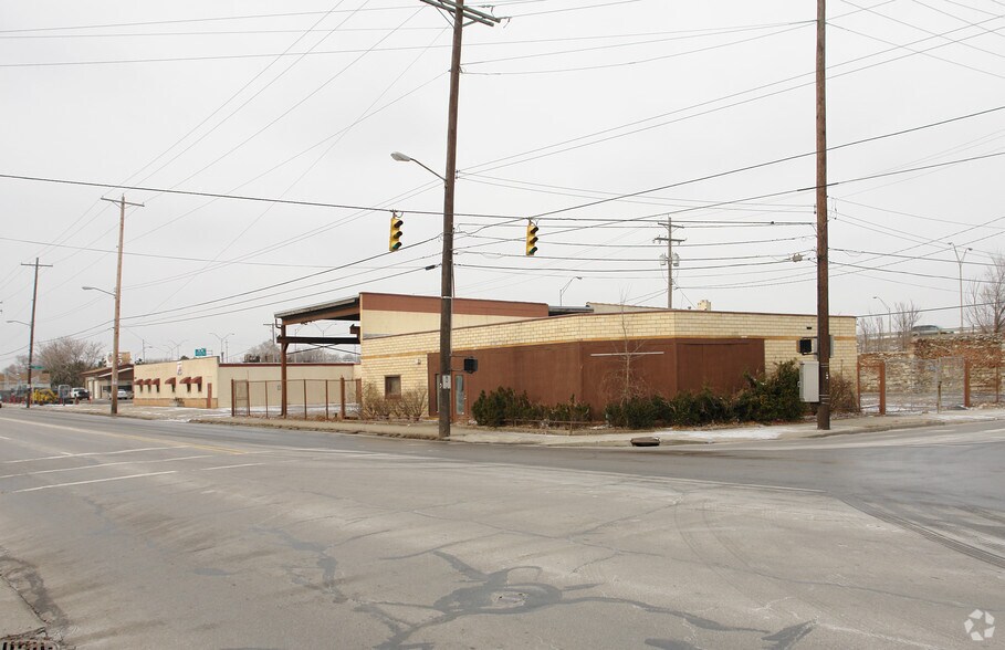 1124-1150 W Mound St, Columbus, OH for rent - Primary Photo - Image 1 of 1