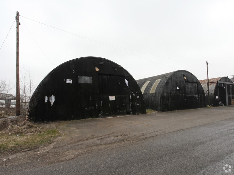 Boughton Industrial Est, Boughton for sale - Primary Photo - Image 1 of 2