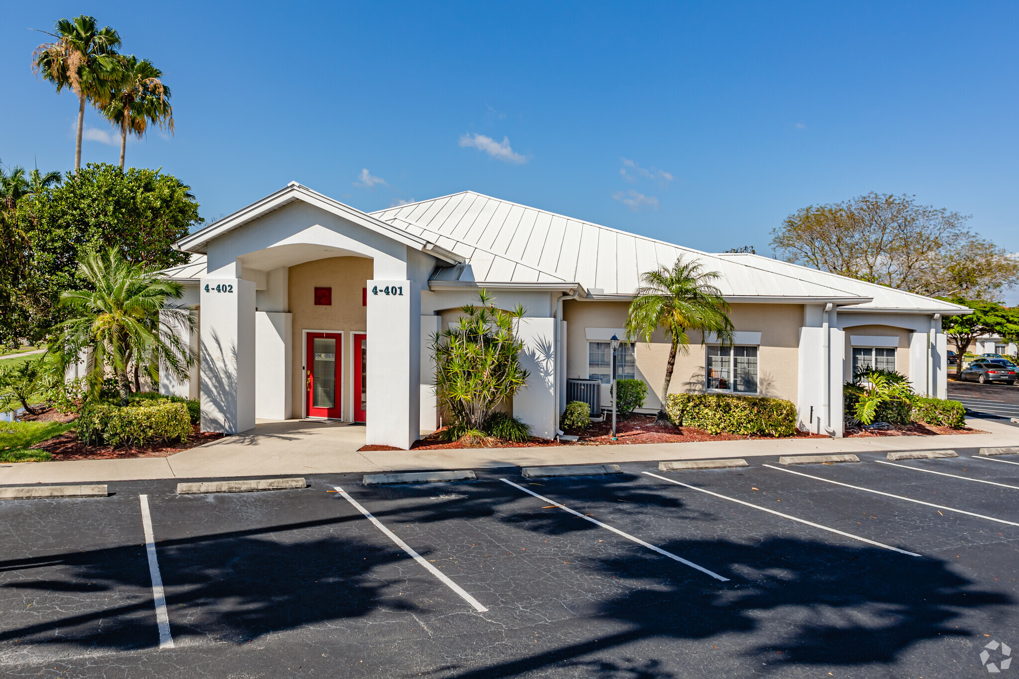 12651 Mcgregor Blvd, Fort Myers, FL for rent Building Photo- Image 1 of 5