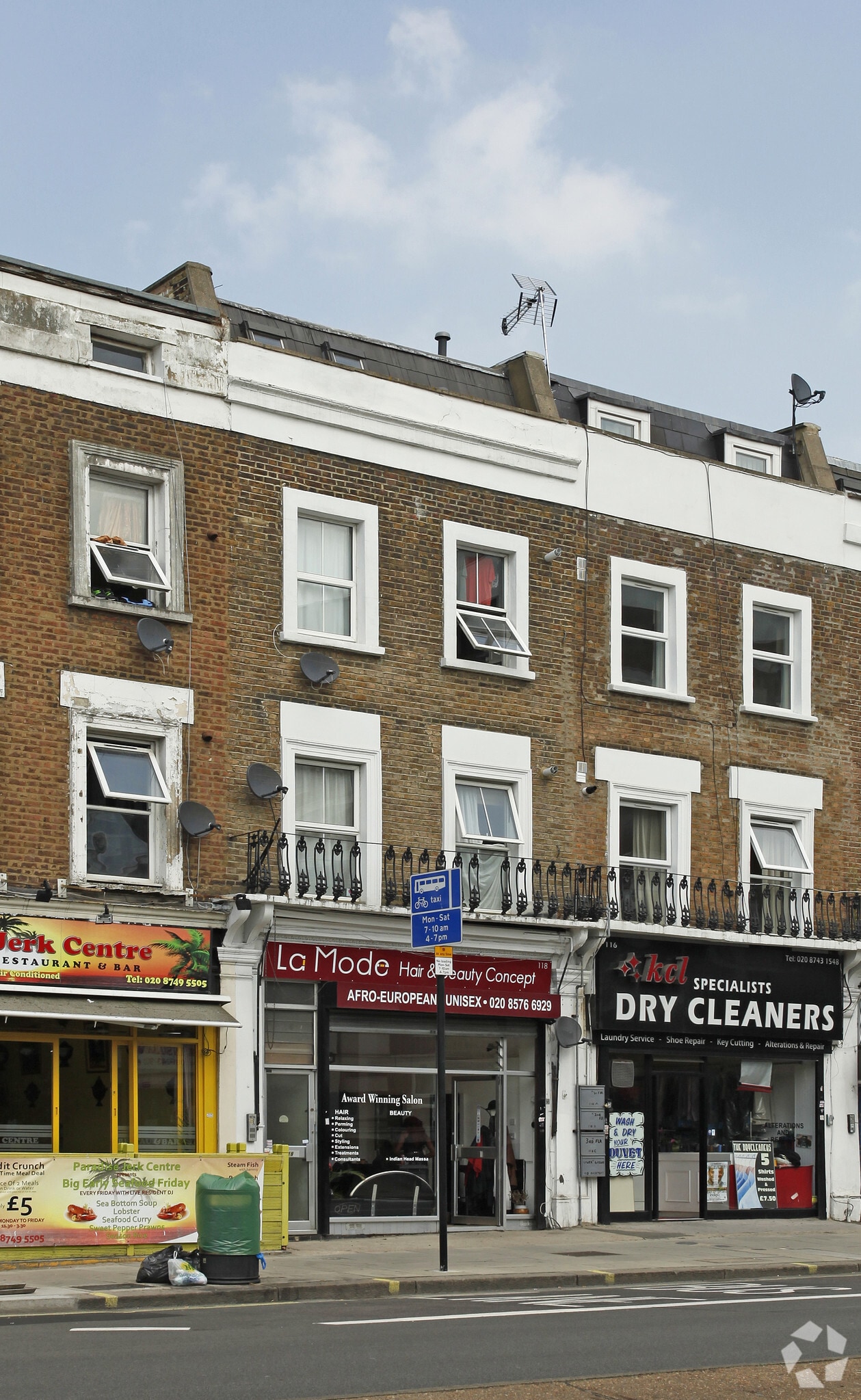 118 Goldhawk Rd, London to rent Primary Photo- Image 1 of 10