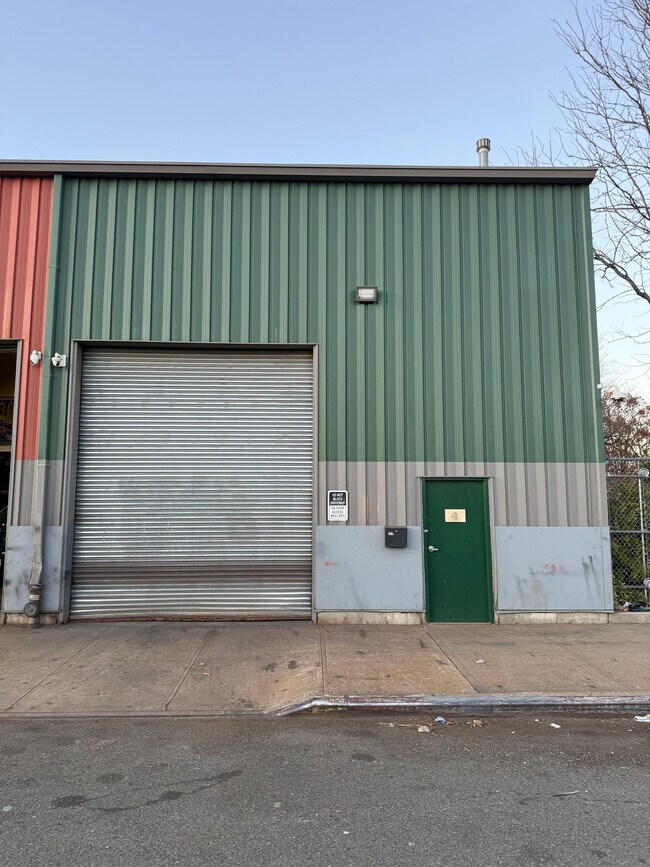 More details for 147 Wayne St, Staten Island, NY - Industrial to Rent