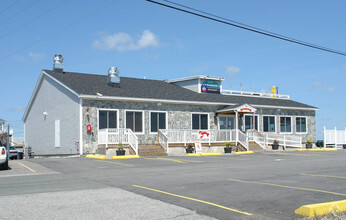 209-210 Ocean Blvd, Seabrook, NH for sale Primary Photo- Image 1 of 1