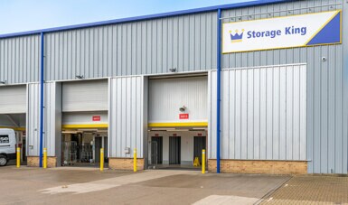 Jugglers Clos, Banbury to rent Primary Photo- Image 1 of 2