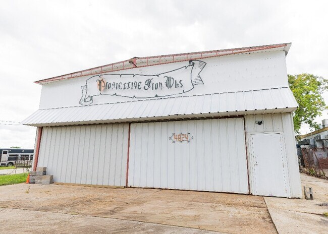 More details for 4824 Pontchartrain Dr, Slidell, LA - Industrial to Rent