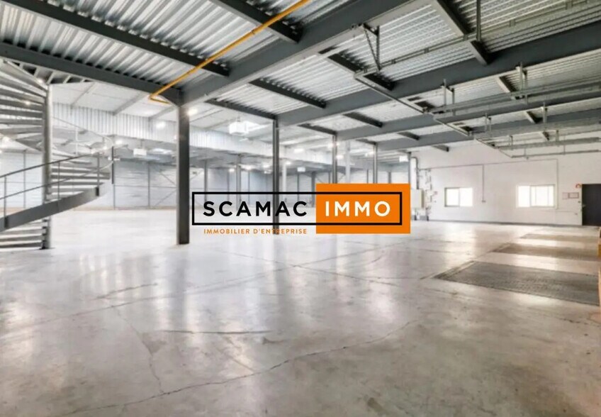 Office in Villeparisis to rent - Building Photo - Image 2 of 12