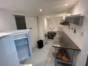 66 Stramongate, Kendal to rent Interior Photo- Image 1 of 1