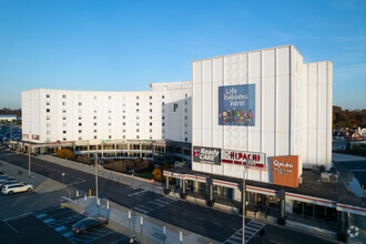 261 Old York Rd, Jenkintown, PA for rent Building Photo- Image 1 of 55