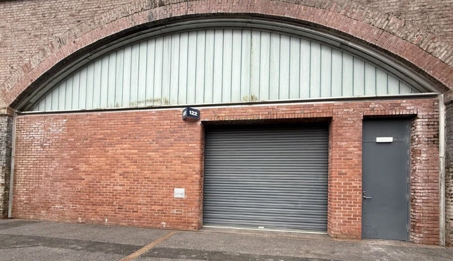 Woollam Pl, Manchester to rent - Building Photo - Image 2 of 4