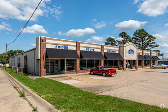 2407 S Thompson St, Springdale, AR for sale Building Photo- Image 1 of 1