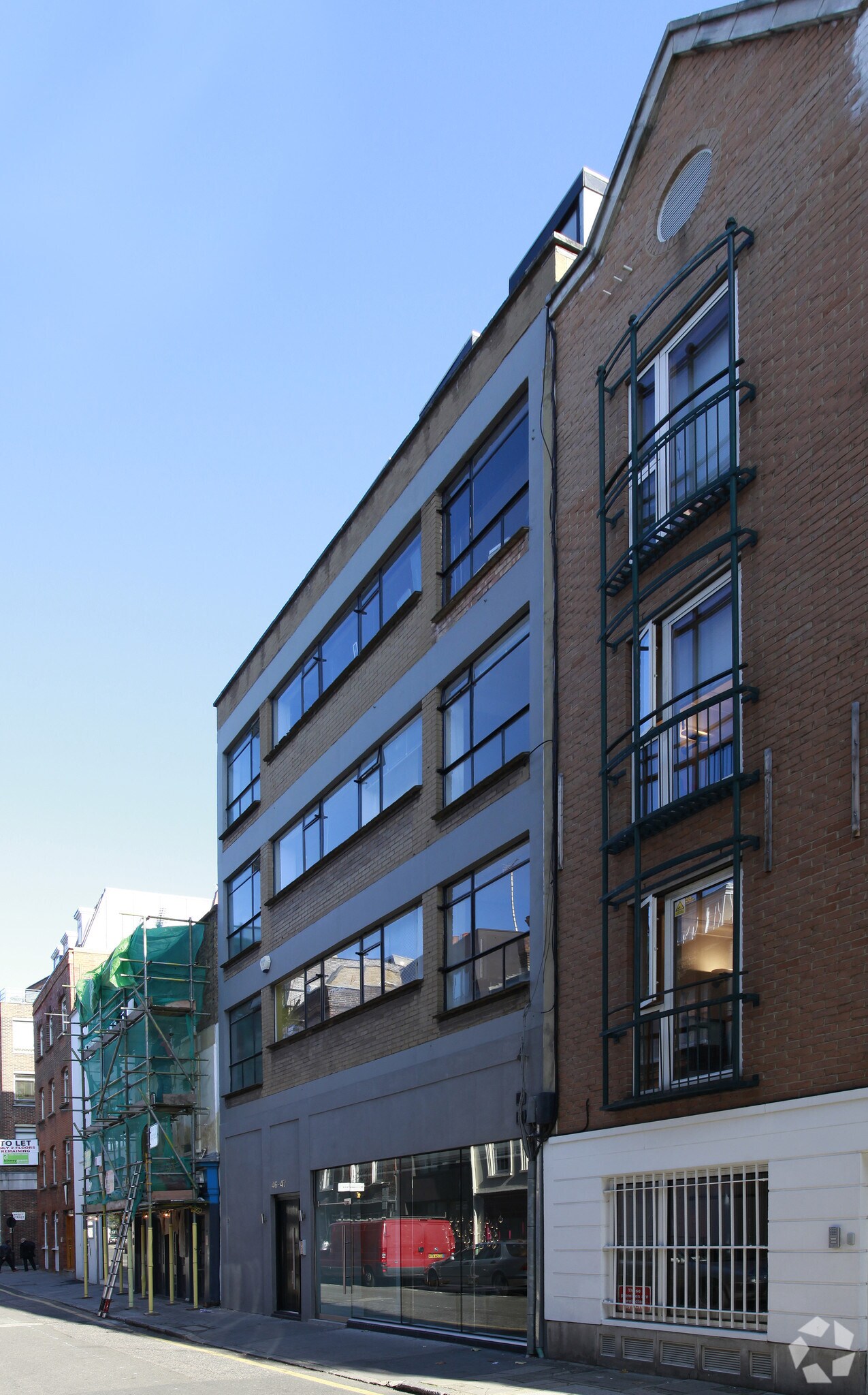 46-47 Britton St, London for sale Primary Photo- Image 1 of 1