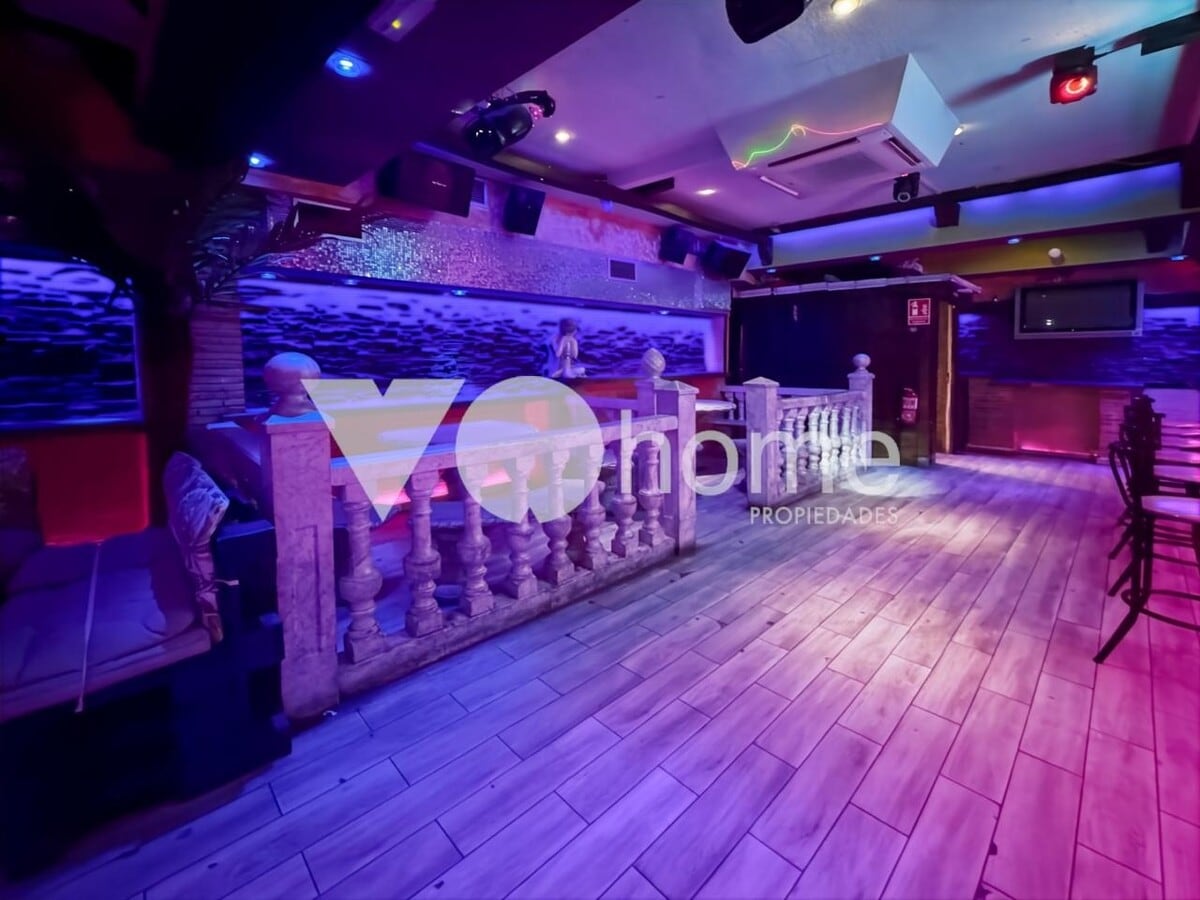 Madrid, MAD 28030 - Unit - - - Interior Photo - Image 1 of 5