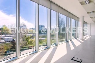 Office in Sant Cugat del Vallès, Barcelona to rent Interior Photo- Image 2 of 5