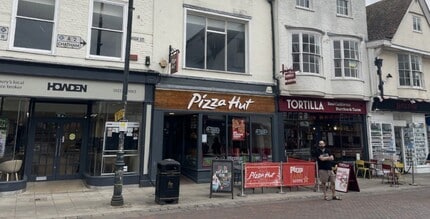 39-40 High St, Canterbury to rent Building Photo- Image 1 of 4