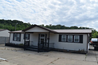 55688 Industrial Dr, Bridgeport, OH for rent Building Photo- Image 1 of 28