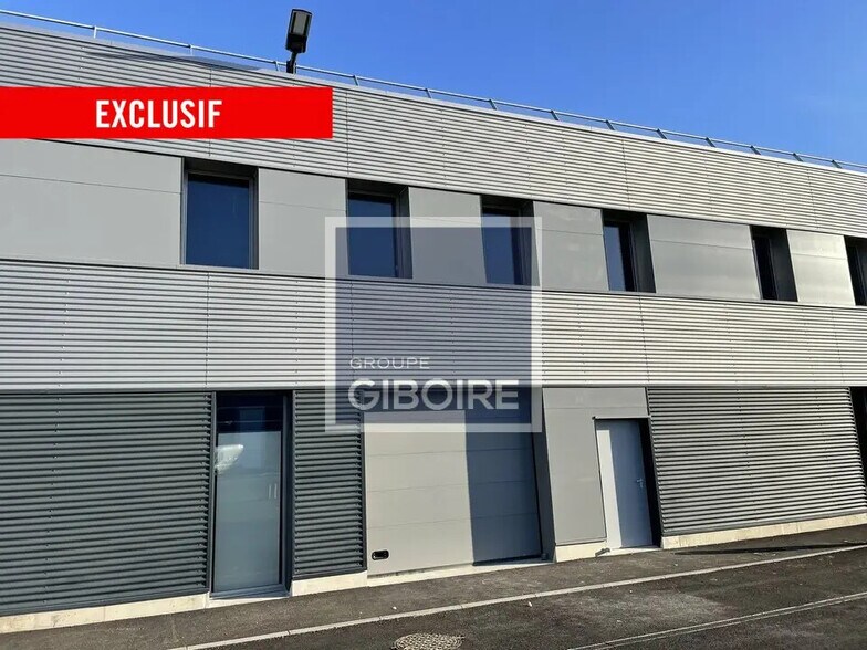 Industrial in Rennes for sale - Building Photo - Image 1 of 7