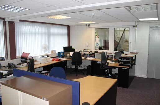 15 Ballinderry Rd, Lisburn to rent - Other - Image 2 of 8