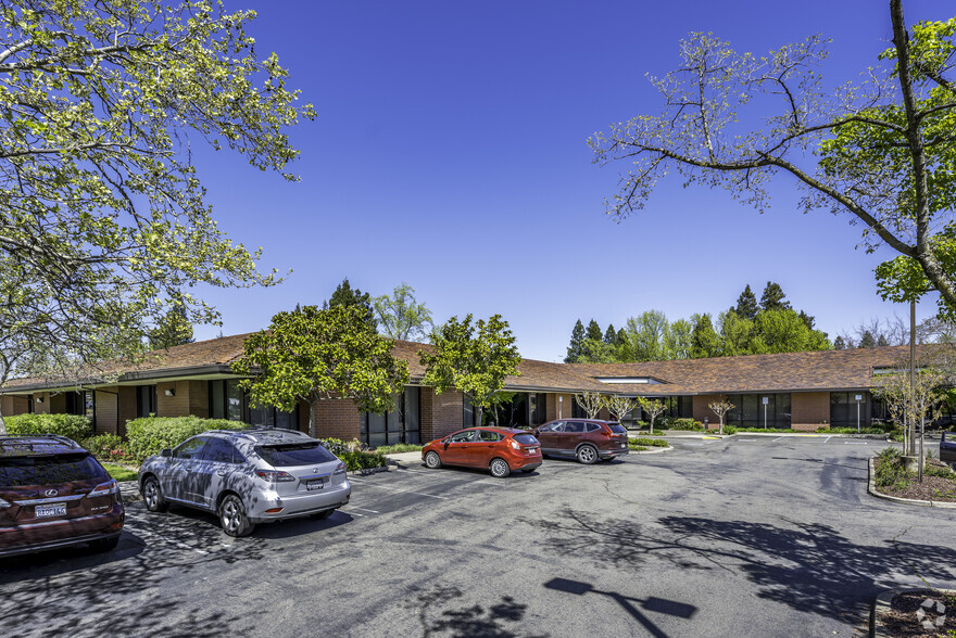 1700 Eureka Rd, Roseville, CA for rent - Building Photo - Image 1 of 10