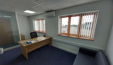 62 Lancaster Way, Ely to rent Interior Photo- Image 1 of 3