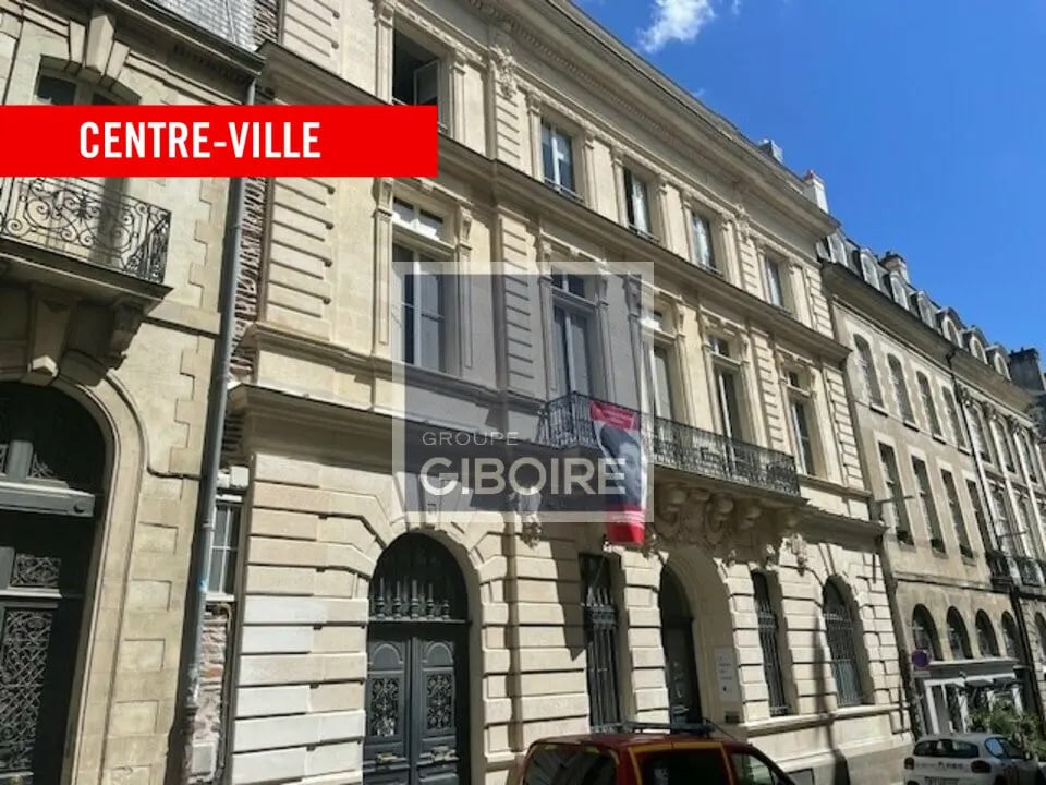 Vente Bureaux 795 m² - Photo 1
