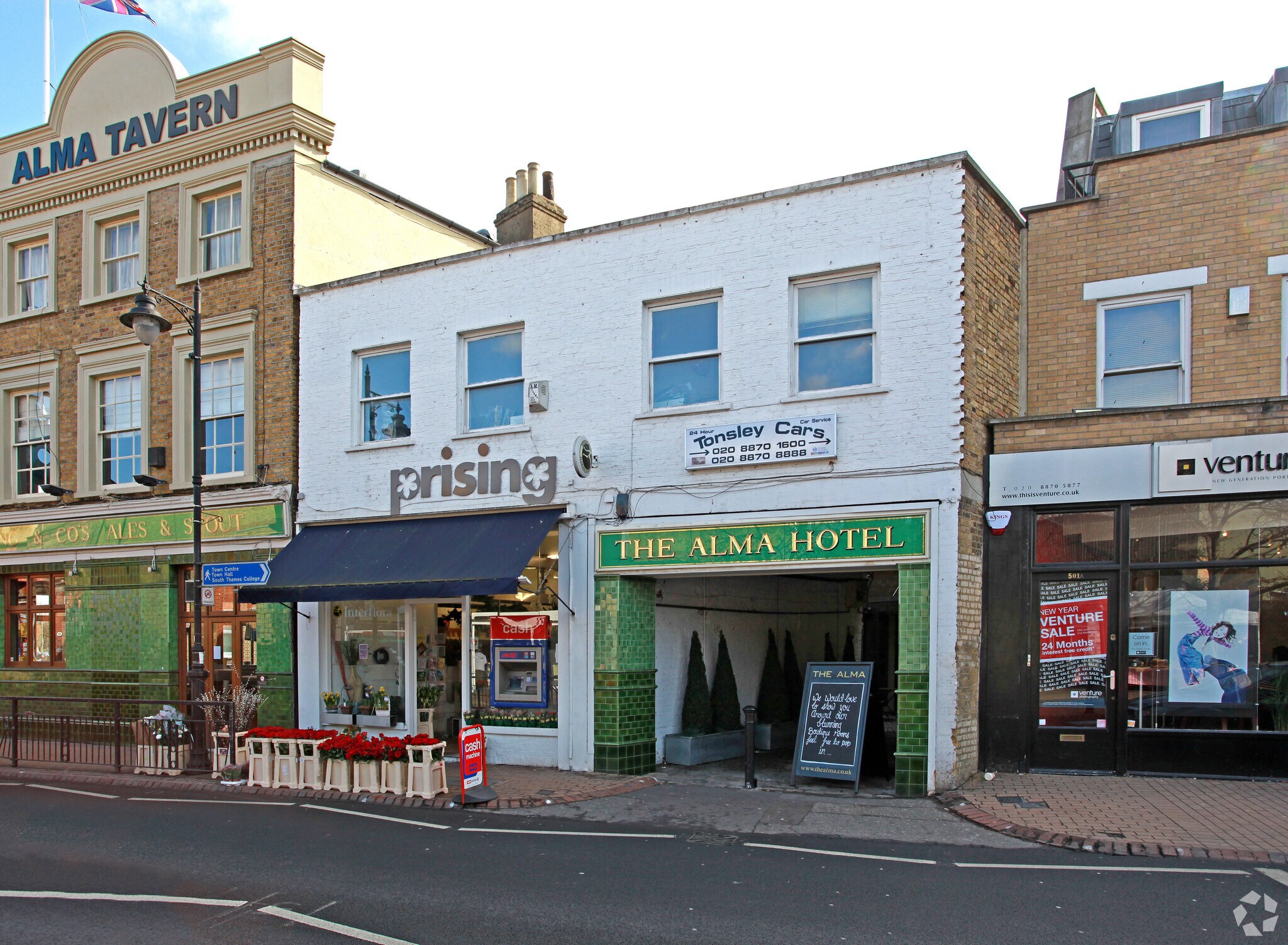501 Old York Rd, London for sale Primary Photo- Image 1 of 1