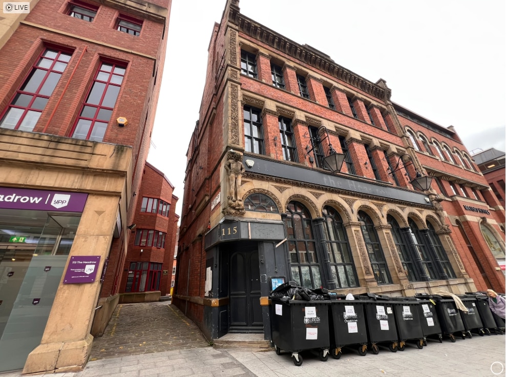 115 The Headrow, Leeds to rent Building Photo- Image 1 of 3