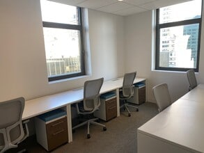 125 Park Ave, New York, NY to rent Interior Photo- Image 1 of 2