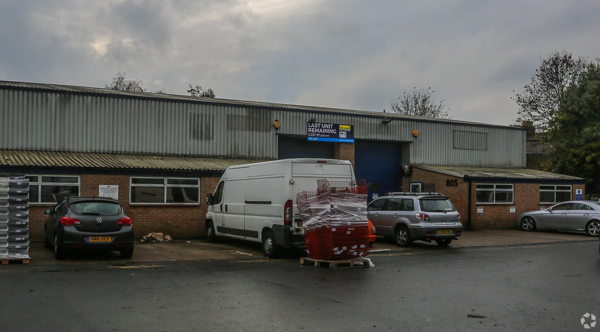 Bath Rd, Hounslow TW4 7EA - Industrial for Rent | LoopNet.co.uk