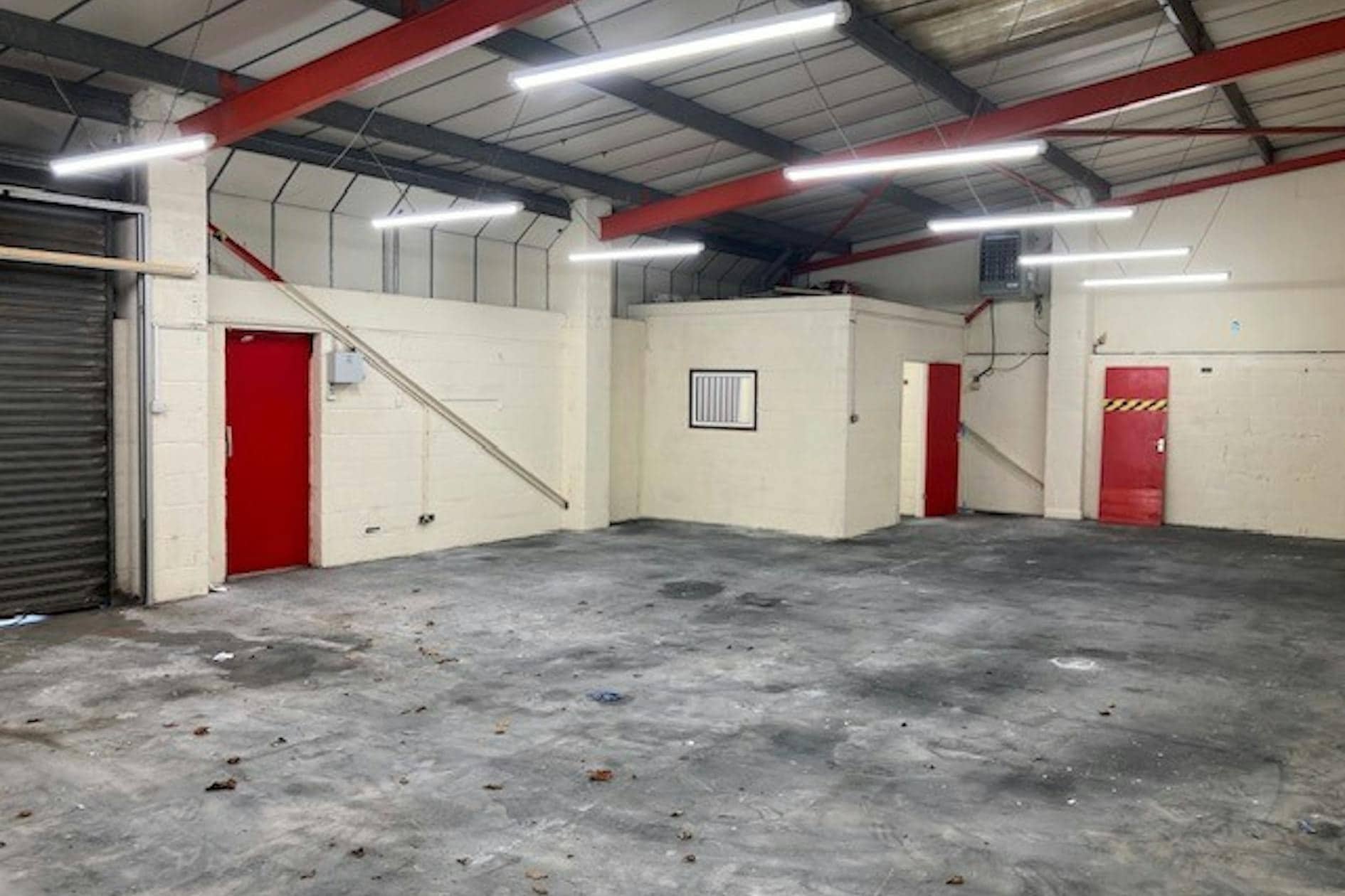 Longshot Ln, Bracknell to rent Interior Photo- Image 1 of 3