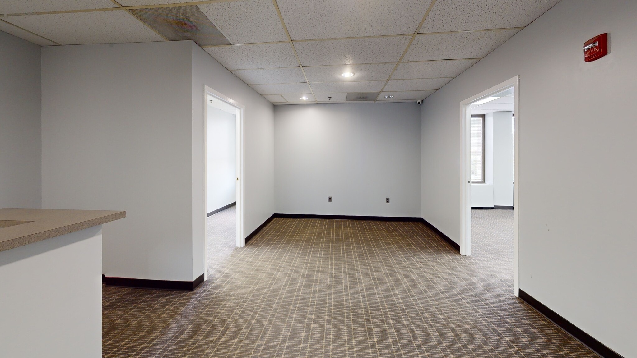 7777 Leesburg Pike, Falls Church, VA to rent Interior Photo- Image 1 of 6