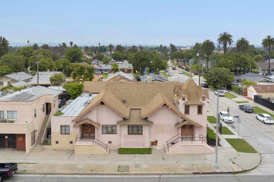 1101 W Florence Ave, Los Angeles, CA for sale - Primary Photo - Image 1 of 23