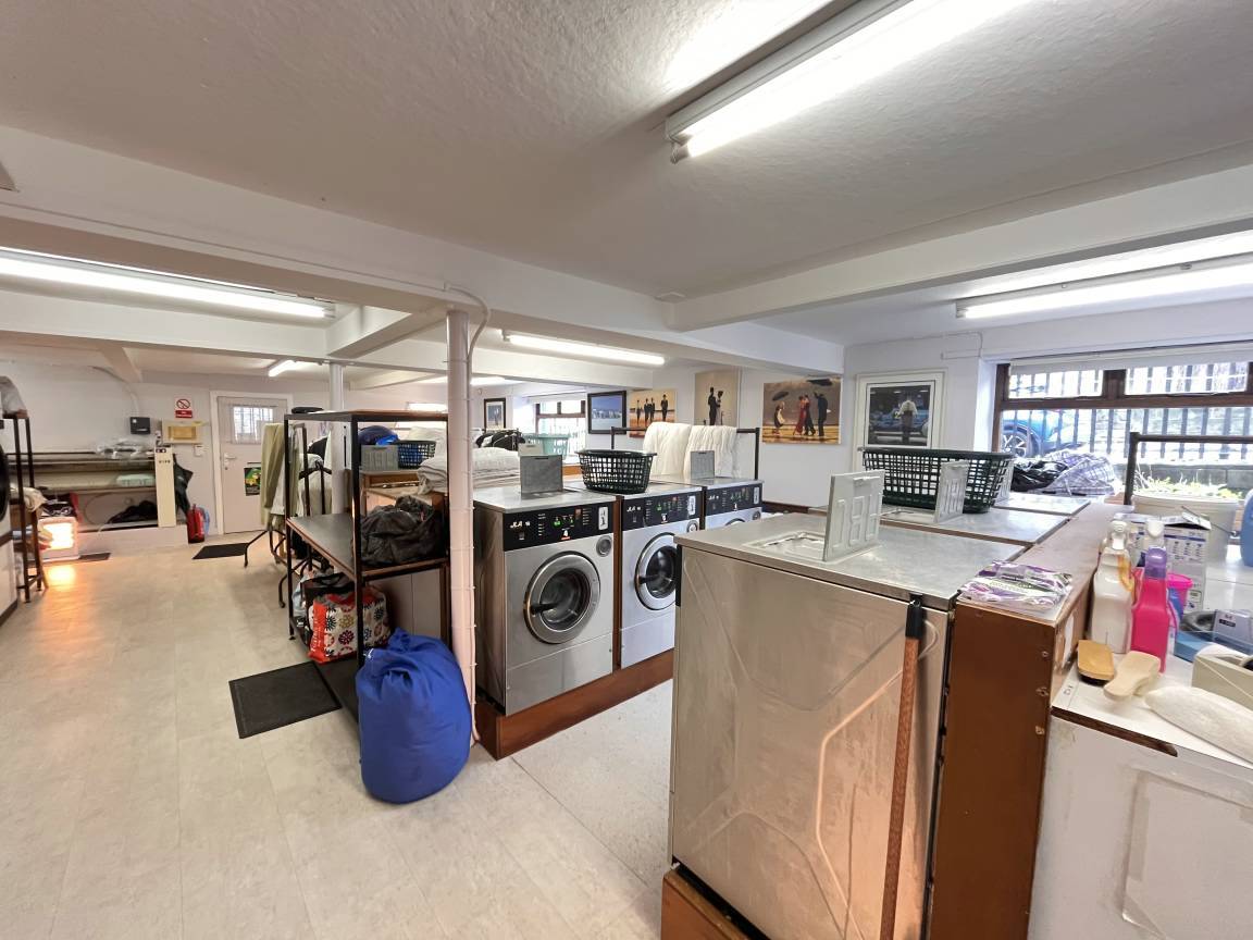 2B Sandbed, Hawick, SCB TD9 0HF - Unit Lower ground - - Interior Photo - Image 2 of 3