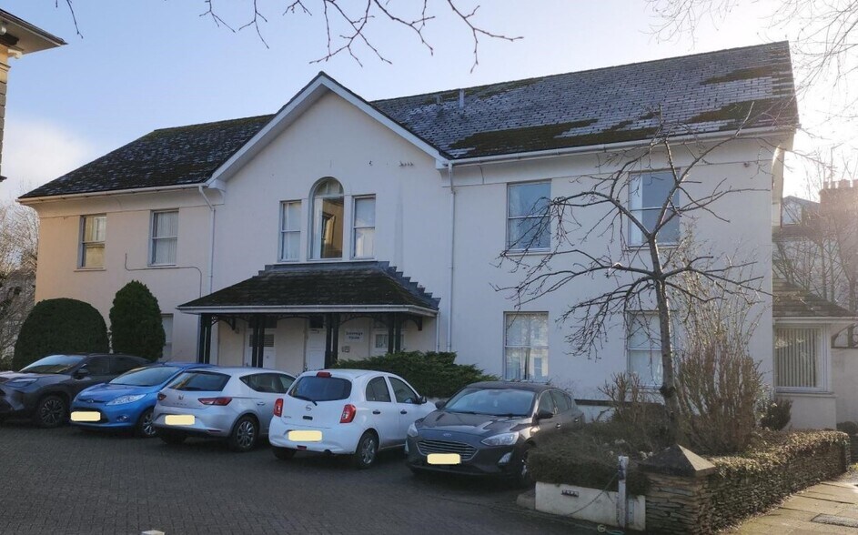 Parabola Rd, Cheltenham to rent - Building Photo - Image 1 of 1