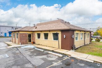 1010 Chestnut St, Emmaus, PA for sale Building Photo- Image 1 of 1