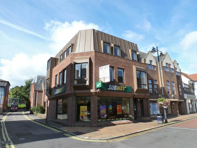 More details for 22-24 King St, Maidenhead - Office to Rent