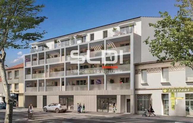 Vente Commerce 80 m² à 173 m²