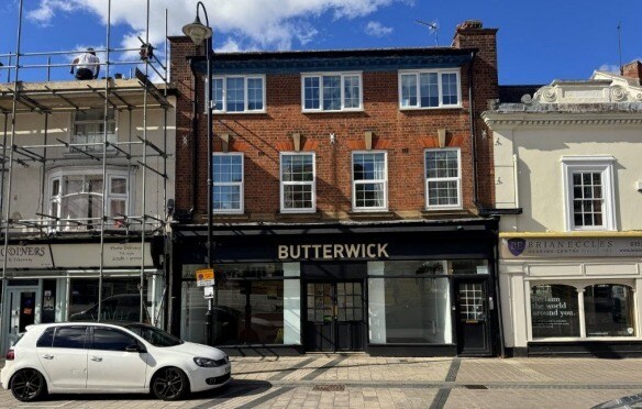 12 Market Pl, Kettering to rent Building Photo- Image 1 of 3