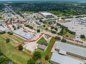 1705 Broadway, Pearland, TX for sale Building Photo- Image 1 of 1