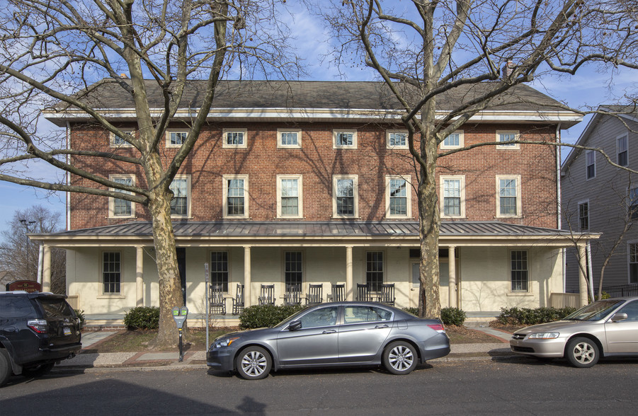 95-97 W Court St, Doylestown, PA for sale - Primary Photo - Image 1 of 1