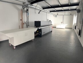 Peckleton Lane Business Park, Peckleton to rent Interior Photo- Image 1 of 1