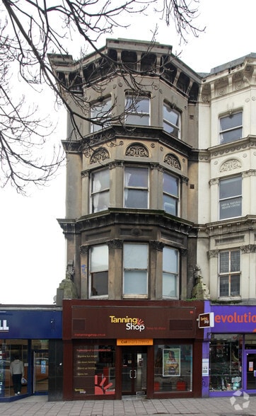 88 Western Rd, Brighton to rent - Primary Photo - Image 1 of 5