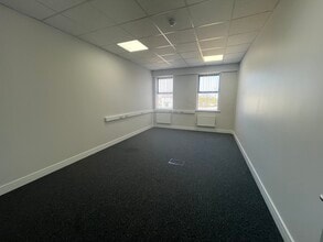 Wesley Sq, Hartlepool to rent Interior Photo- Image 2 of 4